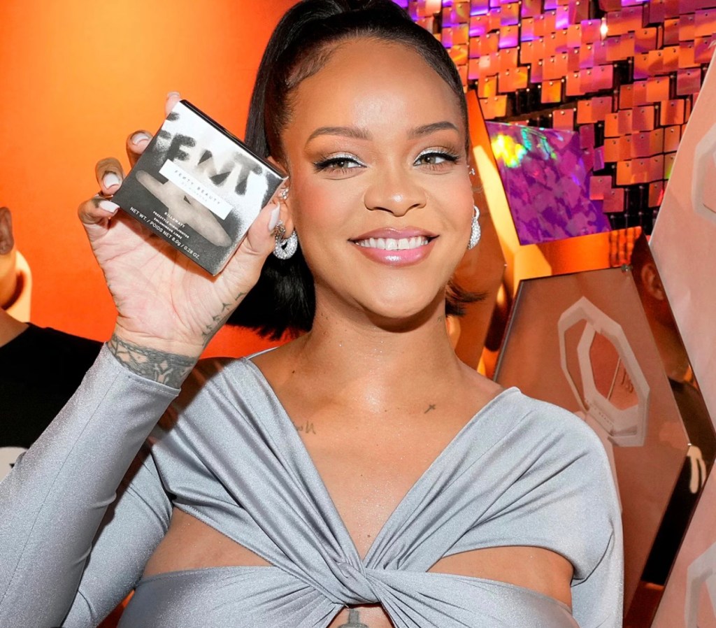 Rihanna’s Savage X Fenty Collection Shuts Down New York Fashion&nbsp;Week